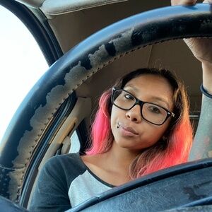 Meet your Posher, Kaye